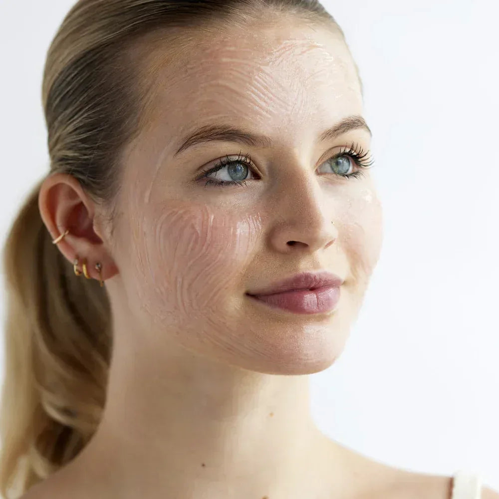 Bioelements hydroplunge hydrating face mask - DermLane